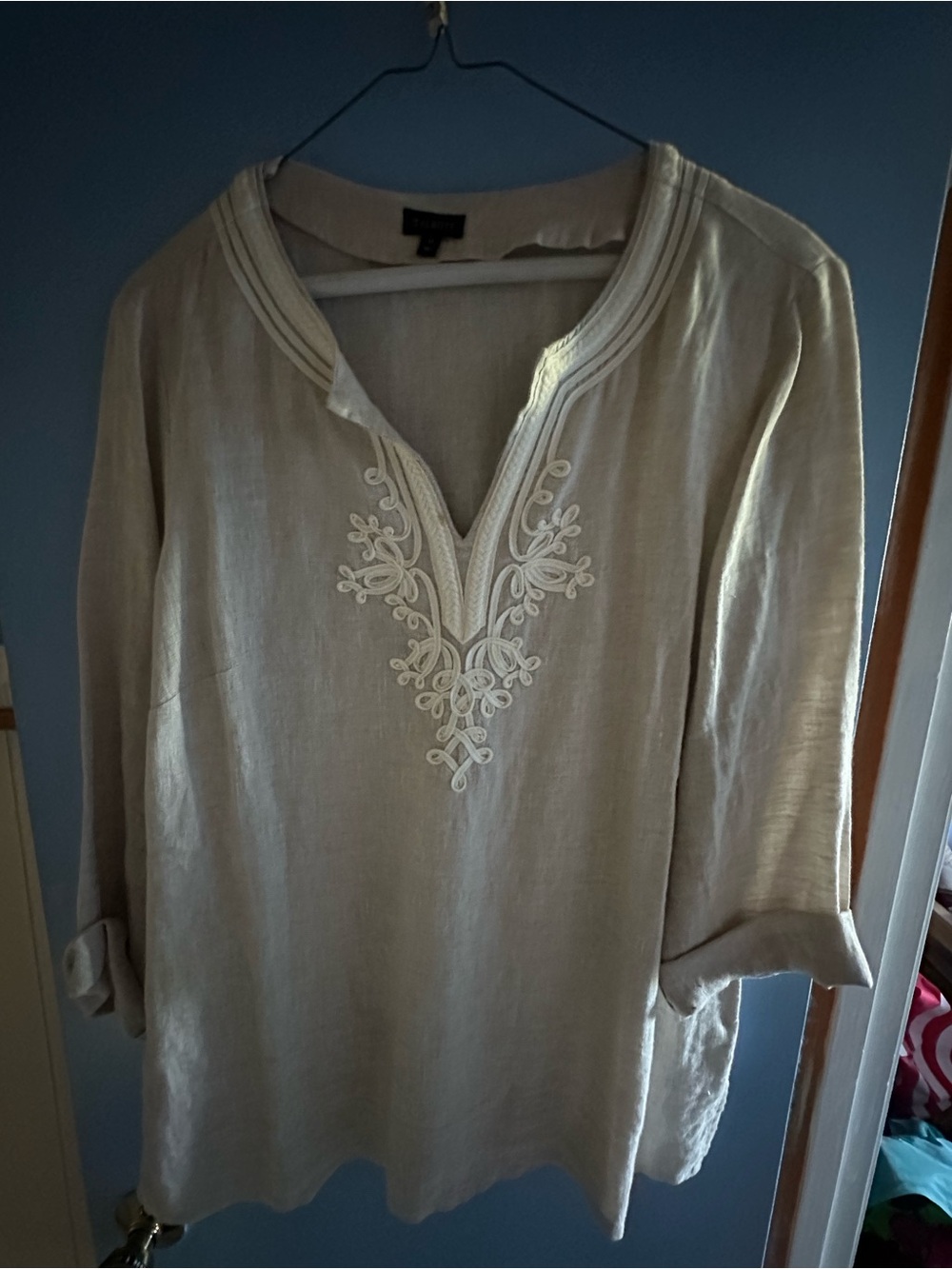 Talbots Beige Embroidered V-Neck Women's Top.